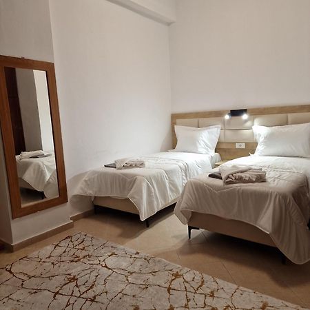 Gjirokastër Apartment Antigona מראה חיצוני תמונה