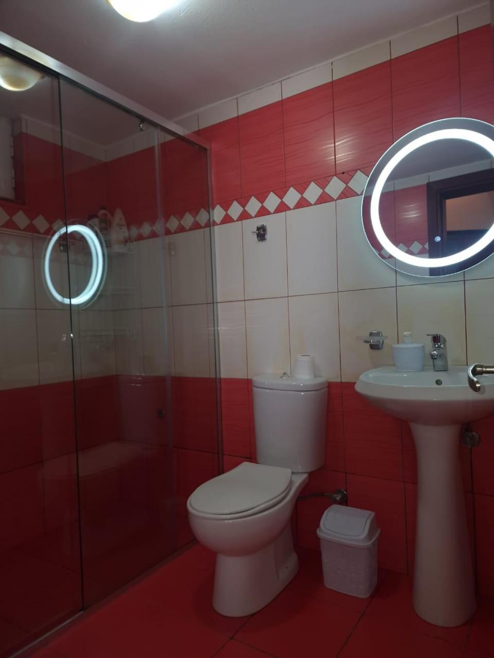 Gjirokastër Apartment Antigona מראה חיצוני תמונה