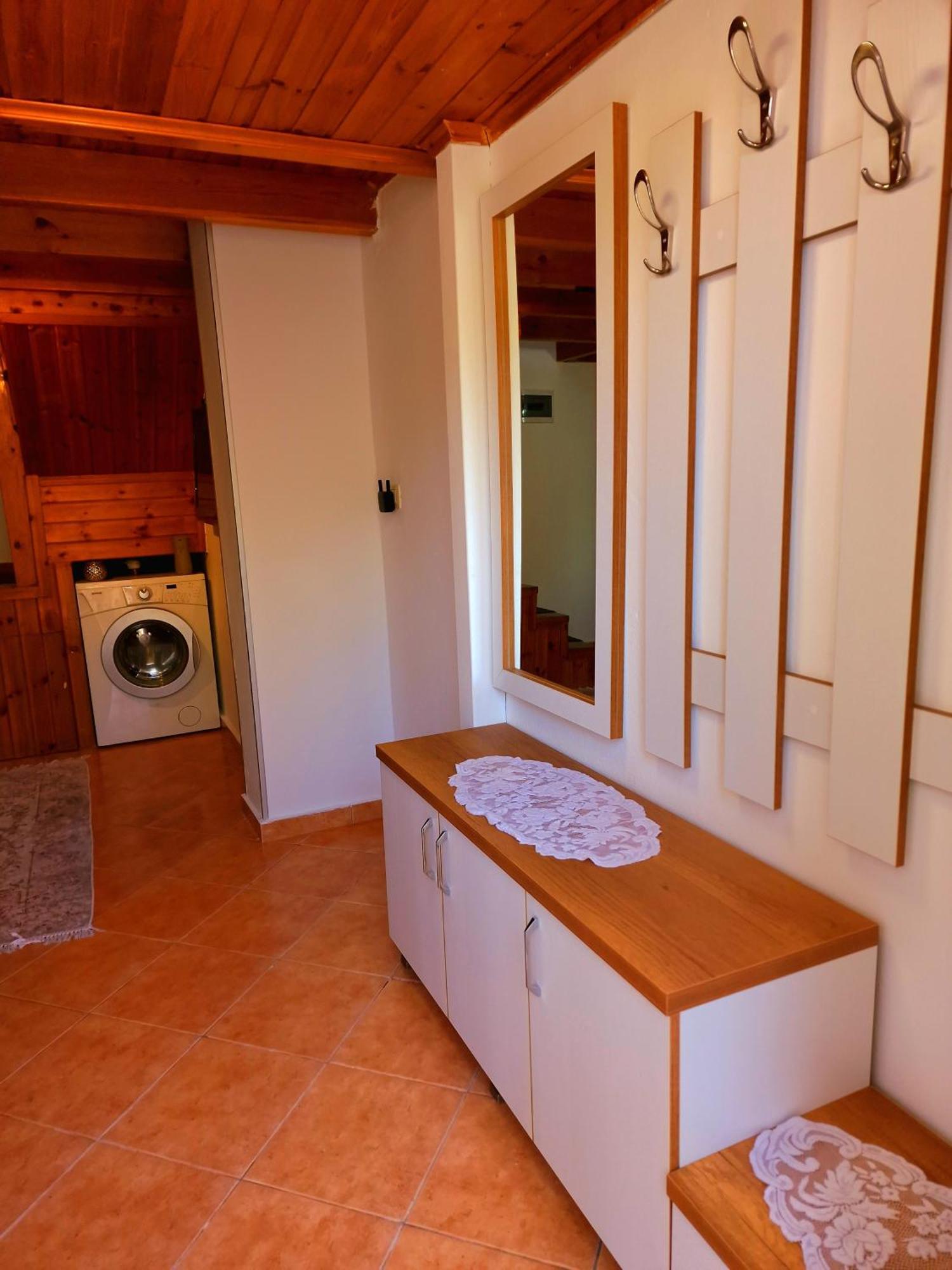 Gjirokastër Apartment Antigona מראה חיצוני תמונה