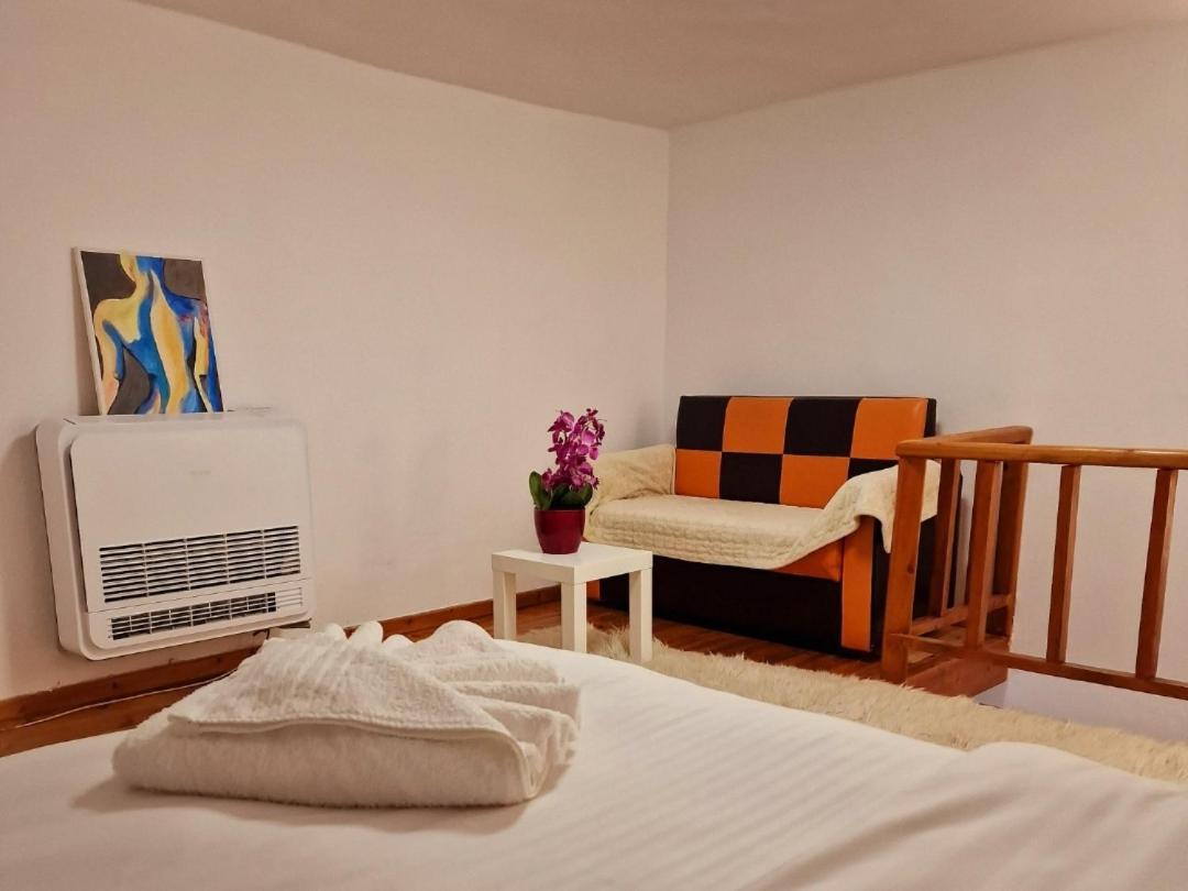 Gjirokastër Apartment Antigona מראה חיצוני תמונה